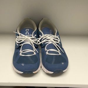On running shoes women